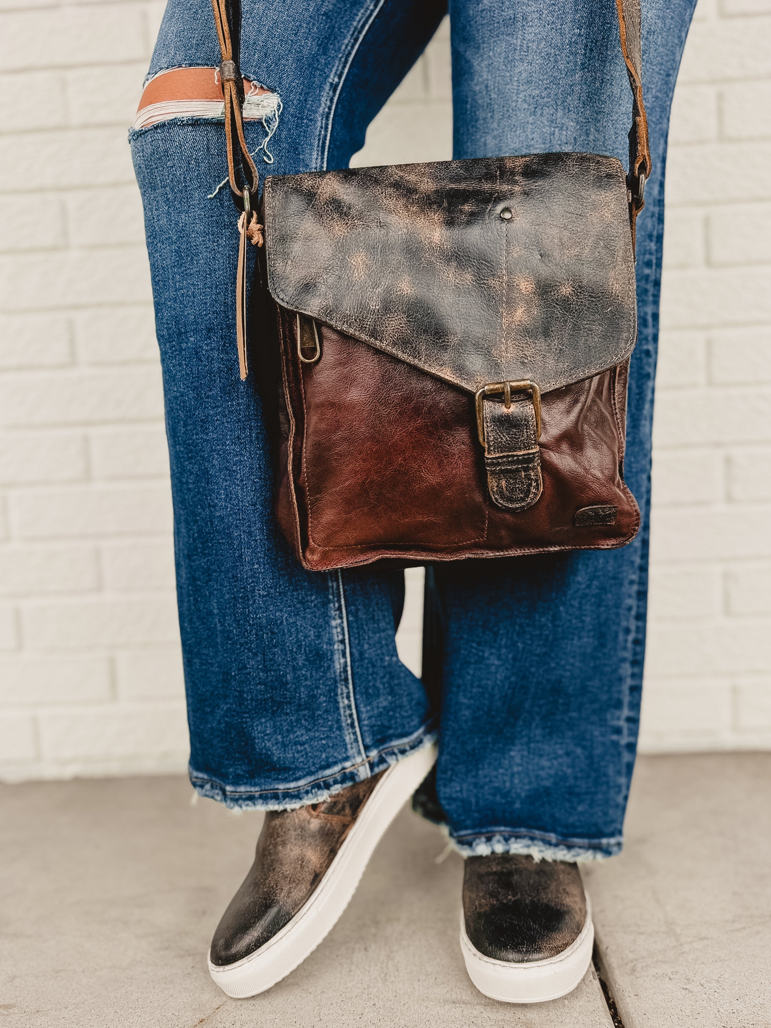 Bedstu Venice Beach Crossbody Bag - Teak Rustic Black Lux - Lace and Grace Boutique