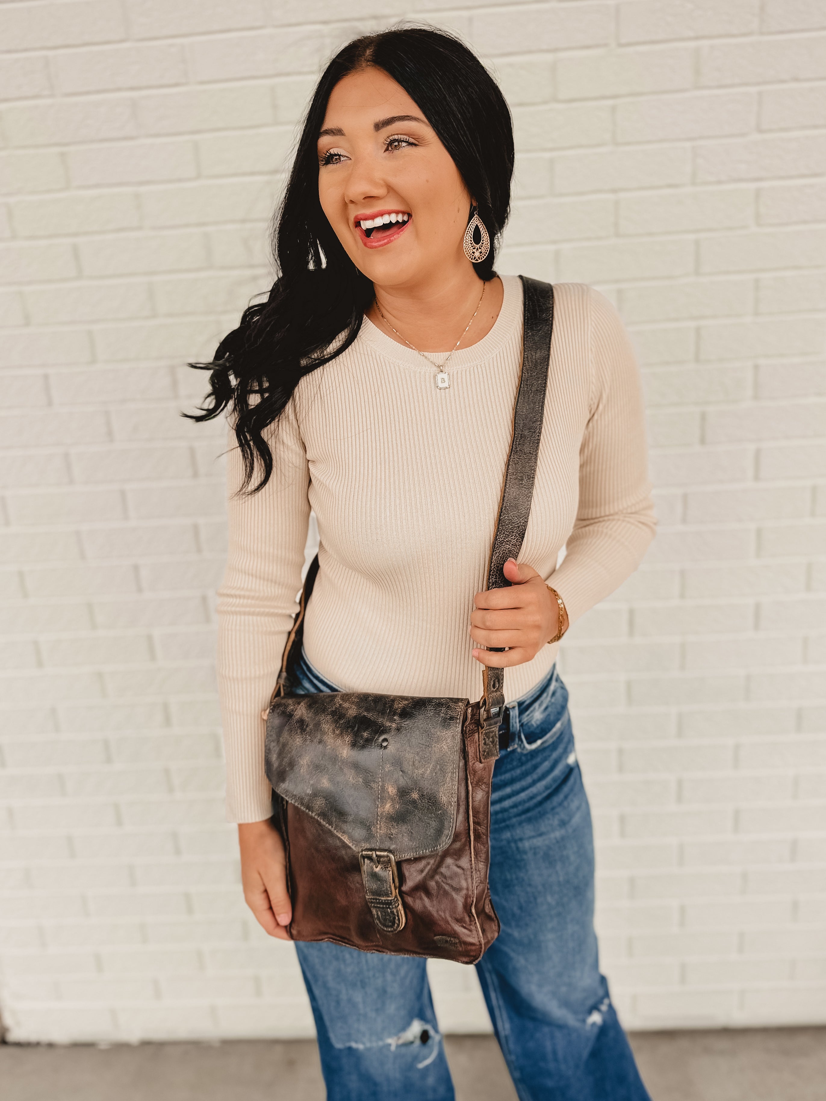 Bedstu Venice Beach Crossbody Bag - Teak Rustic Black Lux - Lace and Grace Boutique