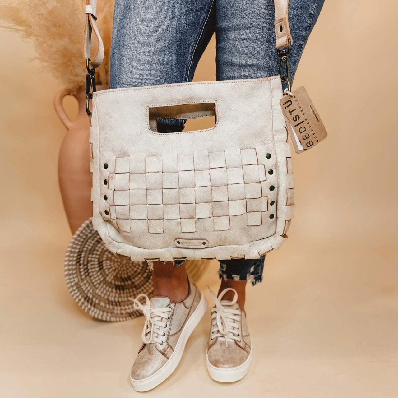 Bedstu Orchid Purse - Nectar Lux - Lace and Grace Boutique