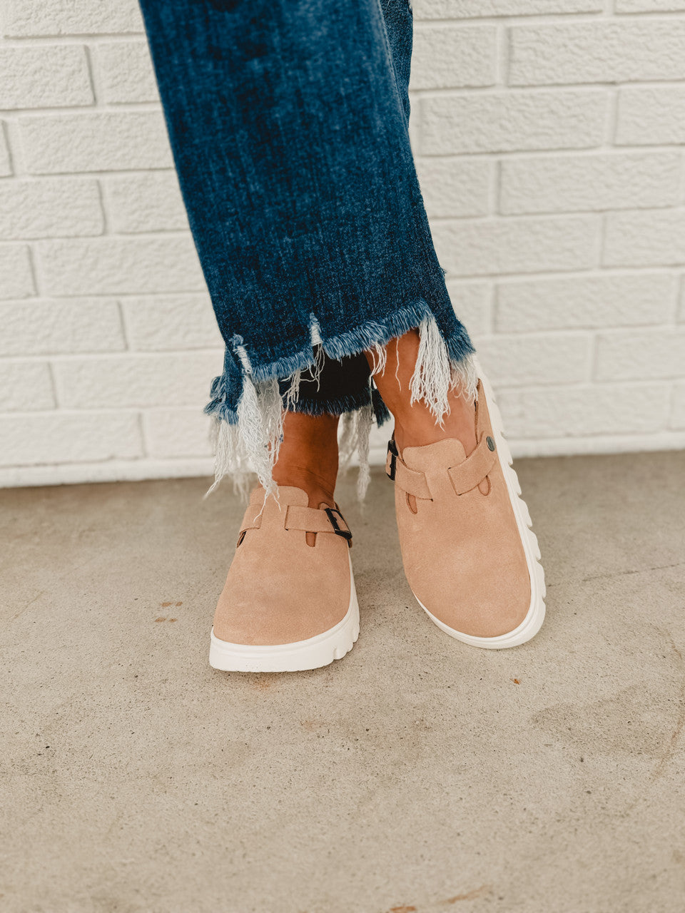 Birkenstock Boston Papillio Chunky Suede Leather - Warm Sand - Lace and Grace Boutique