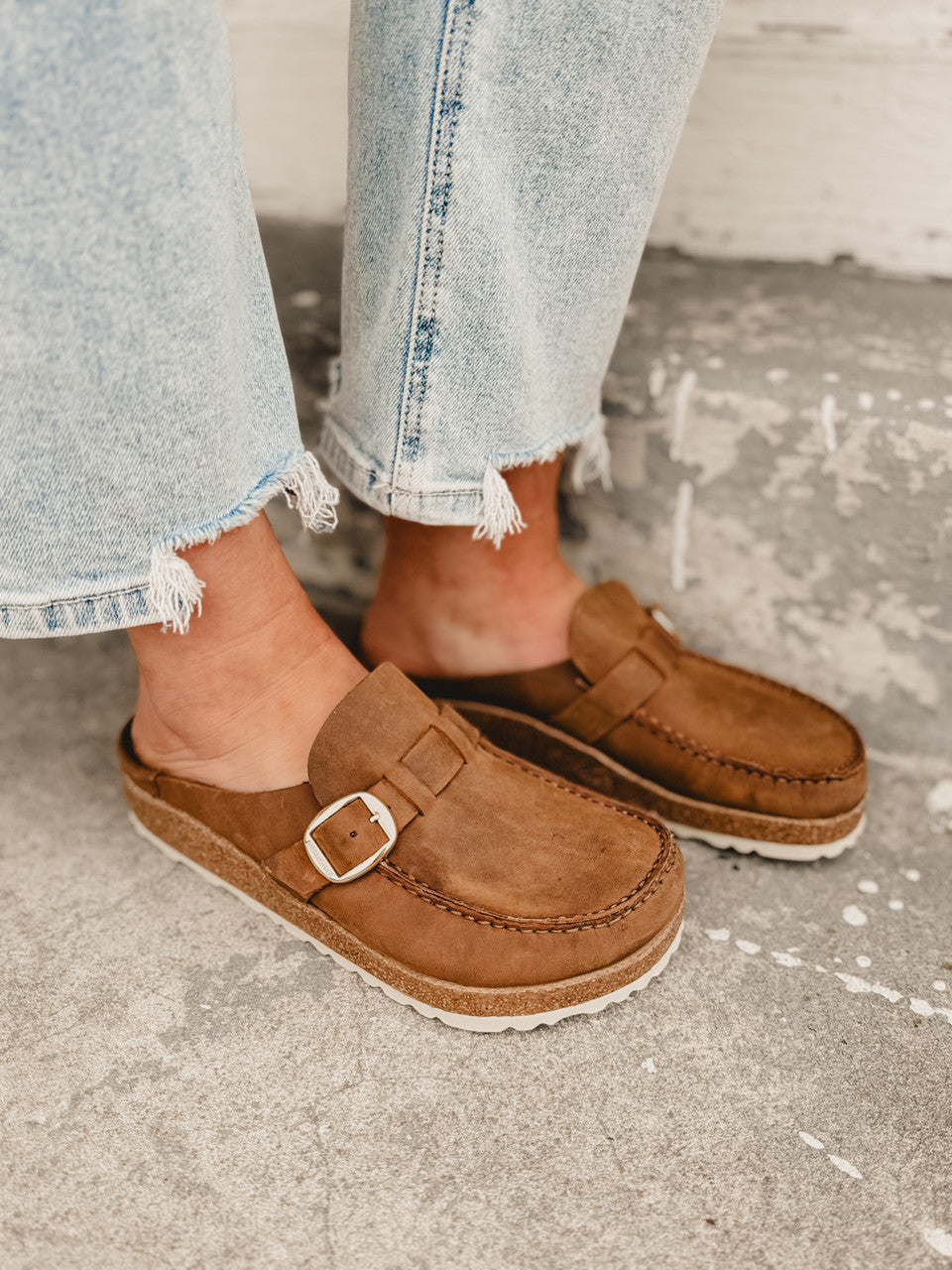 Birkenstock Buckley Oiled Leather Clogs - Cognac - Lace and Grace Boutique